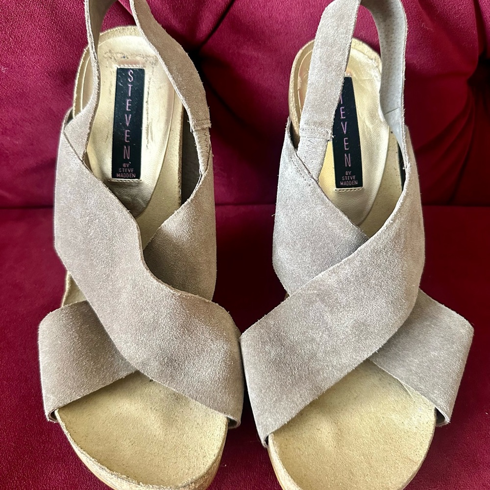 Steve Madden Tan Heels with Crisscross Straps